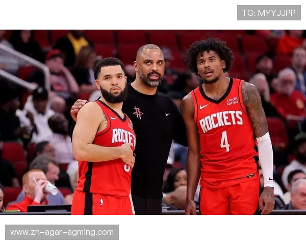 火箭队球员名单及最新年薪情况介绍